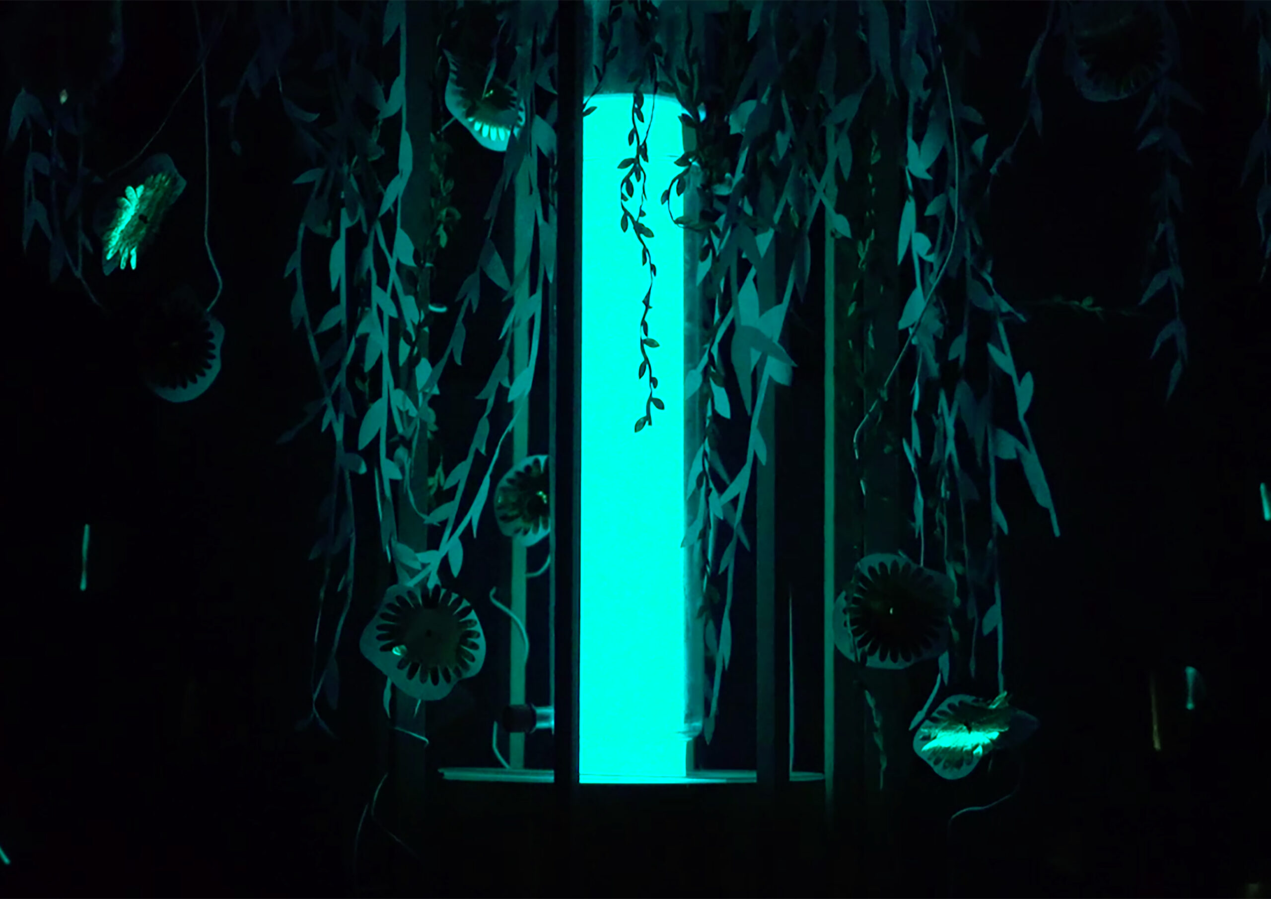 detail of bioluminescent tree inside the glowzen room